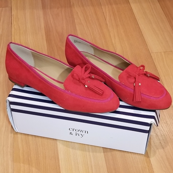 Crown & Ivy Sloane Tassel Loafers - Picture 4 of 5